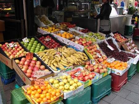 Iran bans re-export of Turkish food products to Russia 