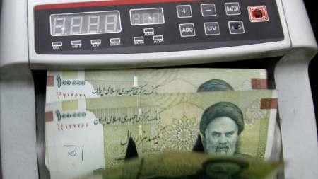 Iran banks reconnect with global system 