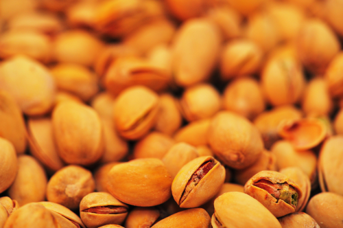 Iran world quality pistachios worry US growers 